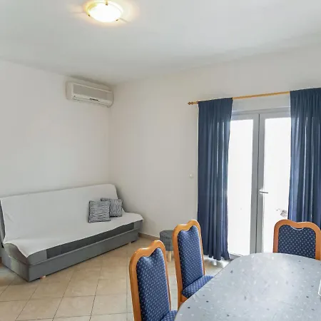 Sea-view In Mastrinka - With Balcony Apartment