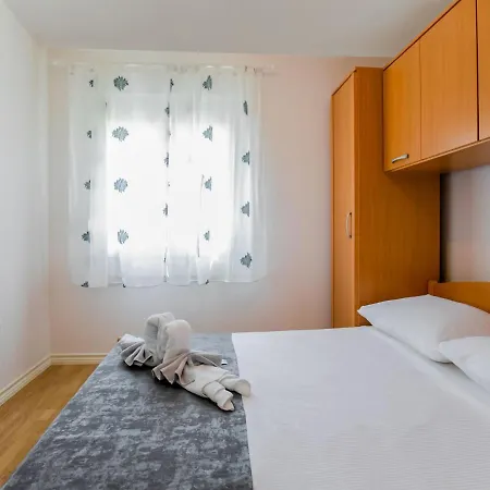 Sea-view In Mastrinka - With Balcony * Trogir