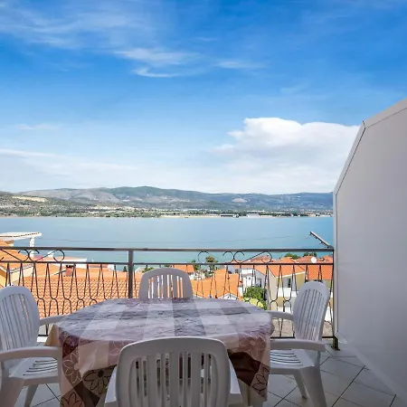 Sea-view In Mastrinka - With Balcony Apartment *