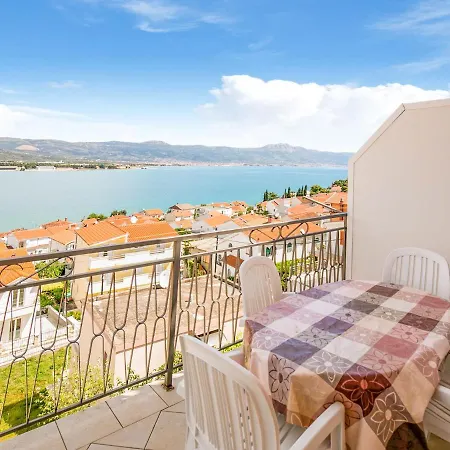 Apartment Sea-view In Mastrinka - With Balcony Trogir